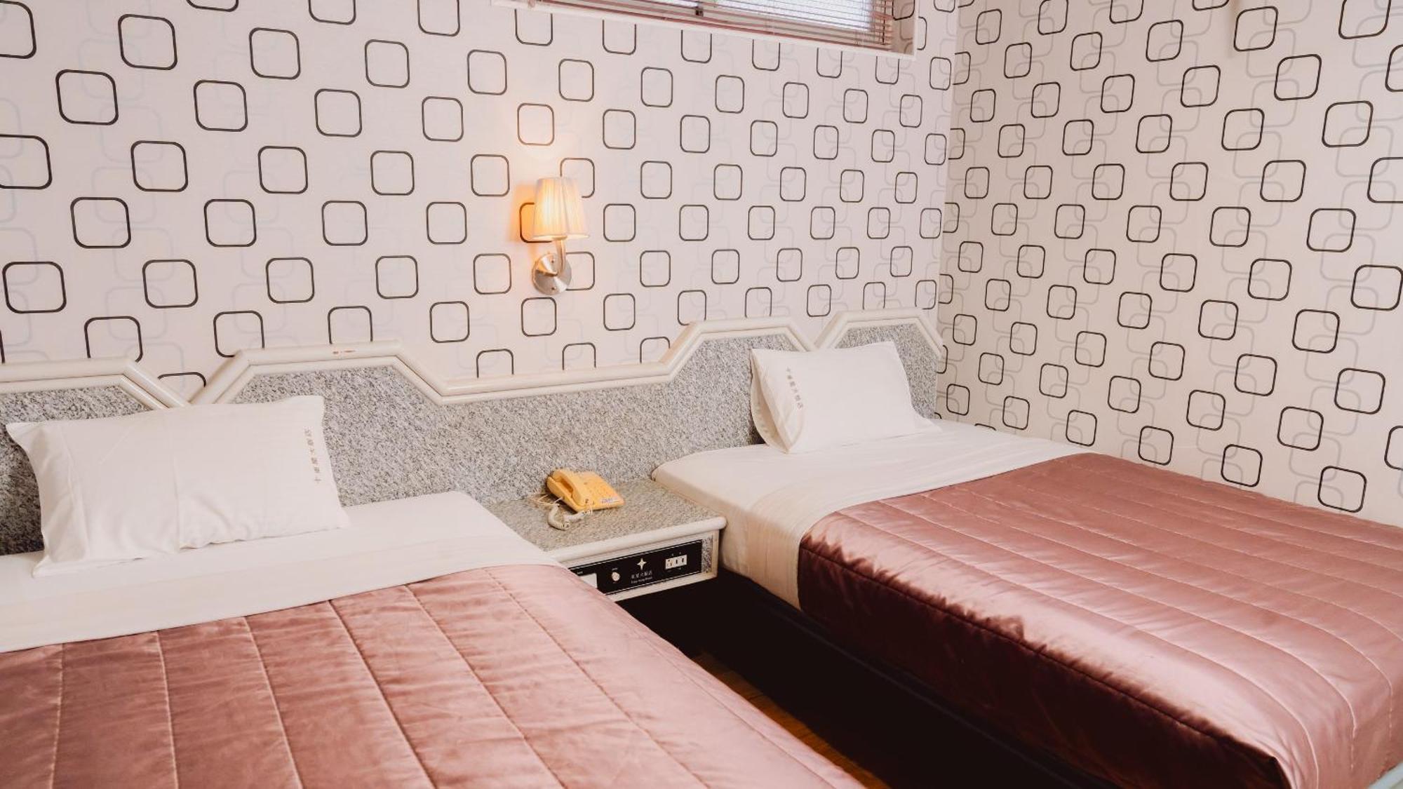 Tong Hsin Hotel Pingtung Экстерьер фото
